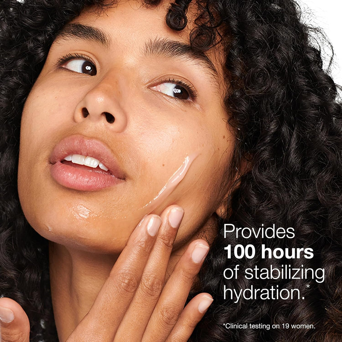 Clinique Moisture Surge 100H Auto-Replenishing Hydrator Oil-Free Face Moisturizer with Hyaluronic Acid, Aloe Bioferment and Vitamins C + E, 50ml